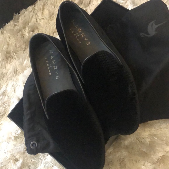 Harry’s of London Velvet loafers for men - Picture 2 of 6
